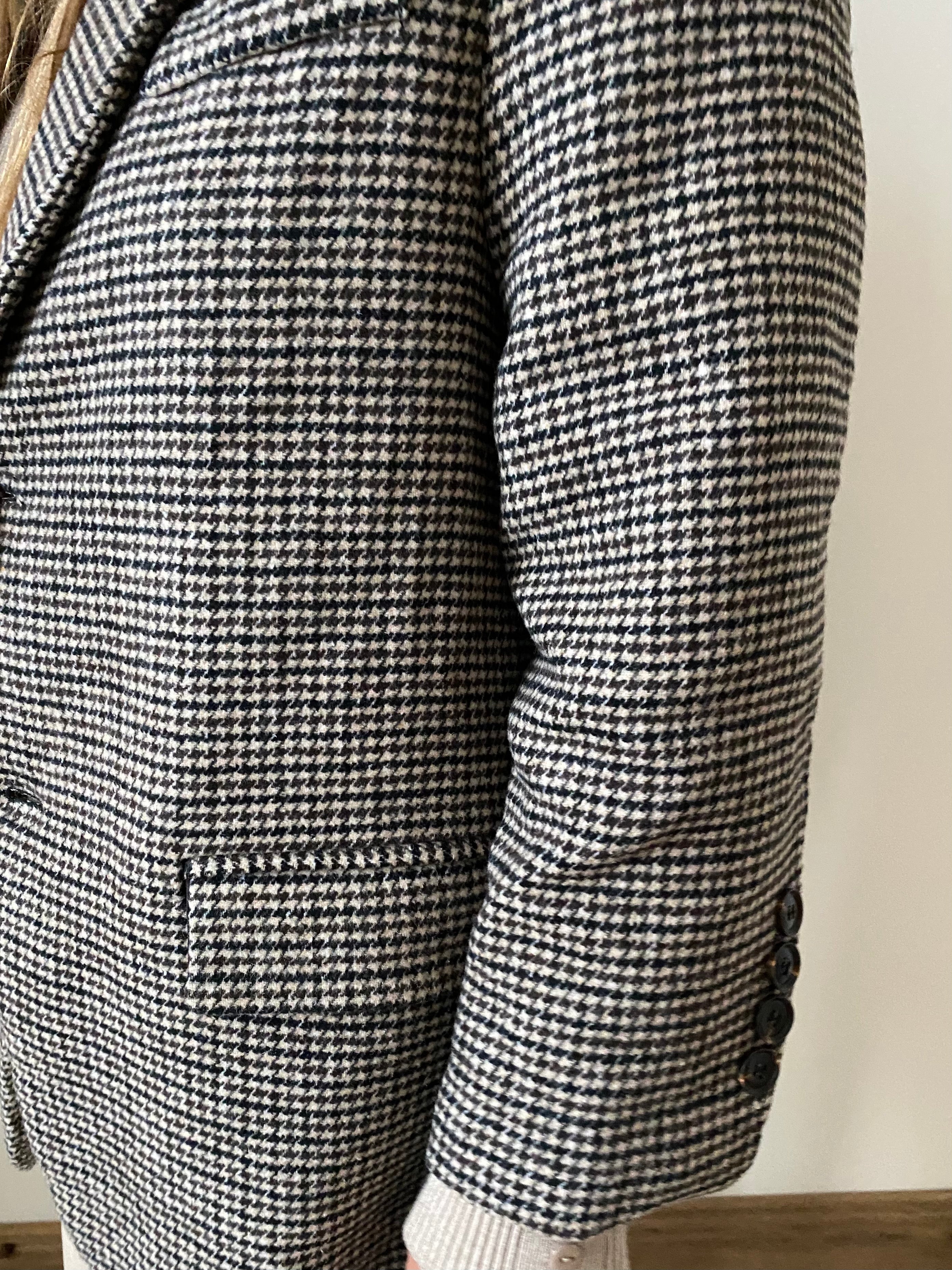 Yui Houndstooth Coat